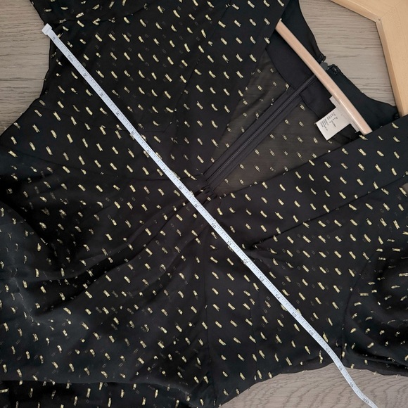 HM Long Sleeve Sheer Maxi Dress 94% Silk Black and Gold Size 8 - Picture 13 of 16